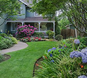 Simple Exterior Landscaping