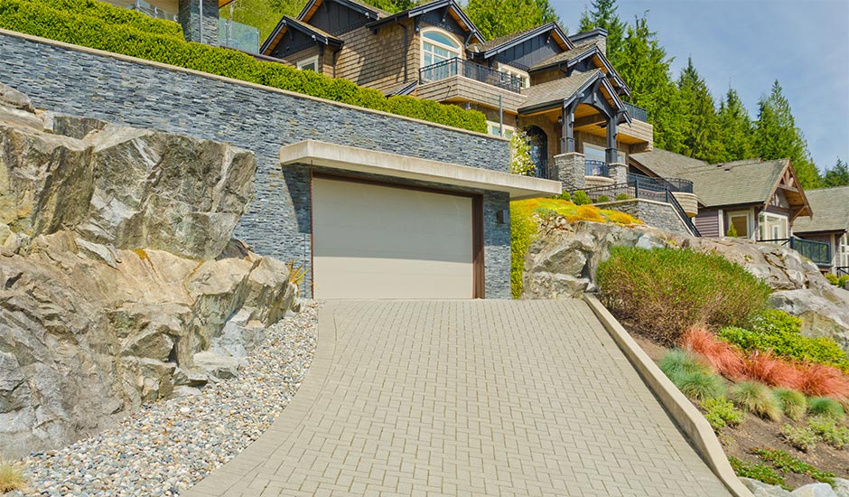 forest home with steep driveway